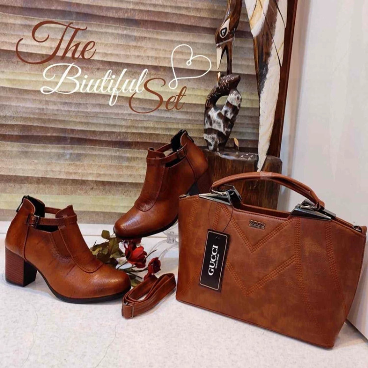 ست کیف و کفش زنانه مشکی ، ست کیف و کفش مشکی ، ست کیف و کفش کارمندی ، کفش پاشنه دار ، کفش اداری