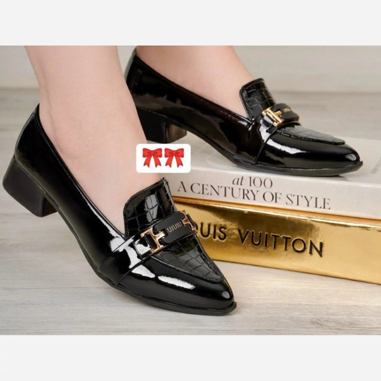 کالج مجلسی زنانه ارسال رایگان کالج مشکی ، کالج زنانه ، کالج سنگی ، کالج براق ، کالج ورنی ، کالج تا سایز 41 ، کفش زنانه ، کفش مشکی