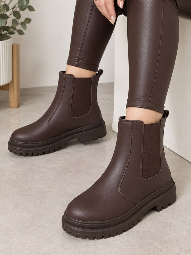 نیم بوت بغل کش زنانه ترند و پرطرفدار مشکی و قهوه ای